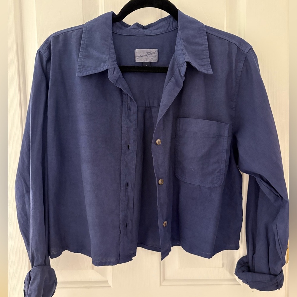 Cropped button down top